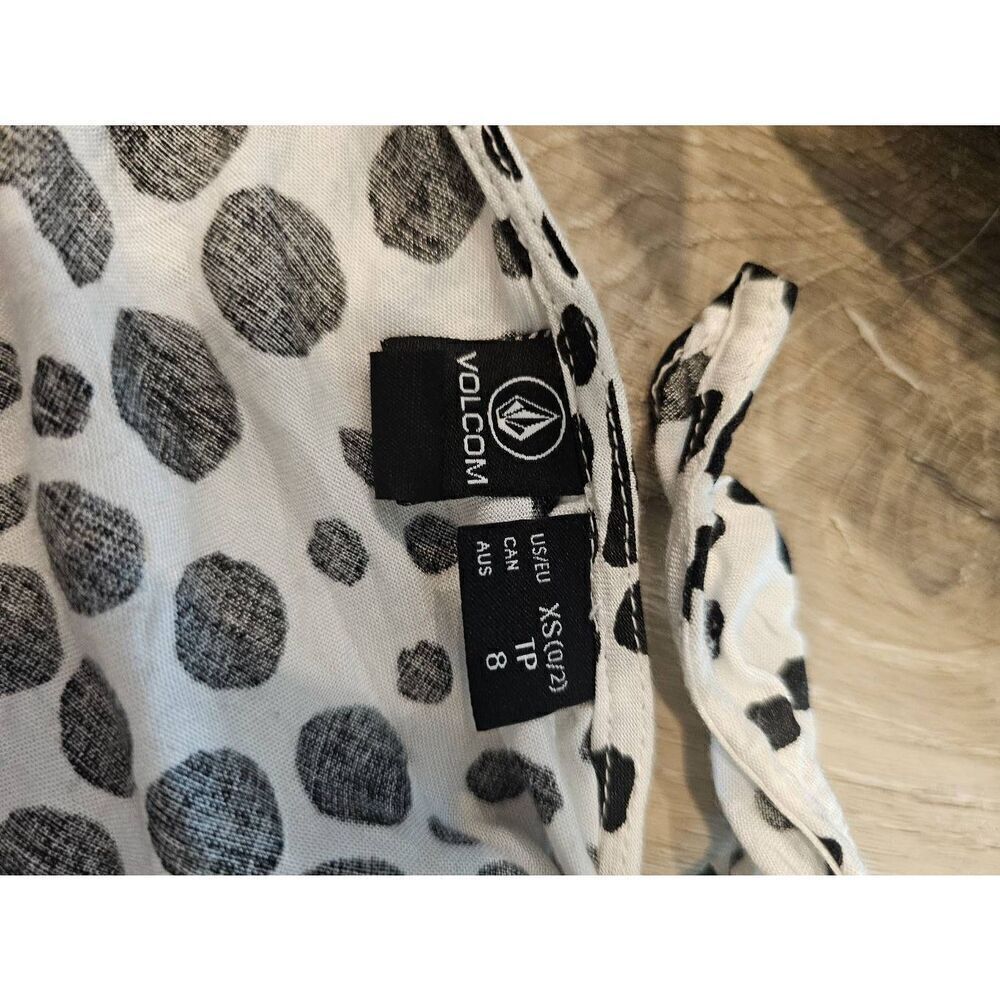 Volcom open back top , spotted - Picture 4 of 5